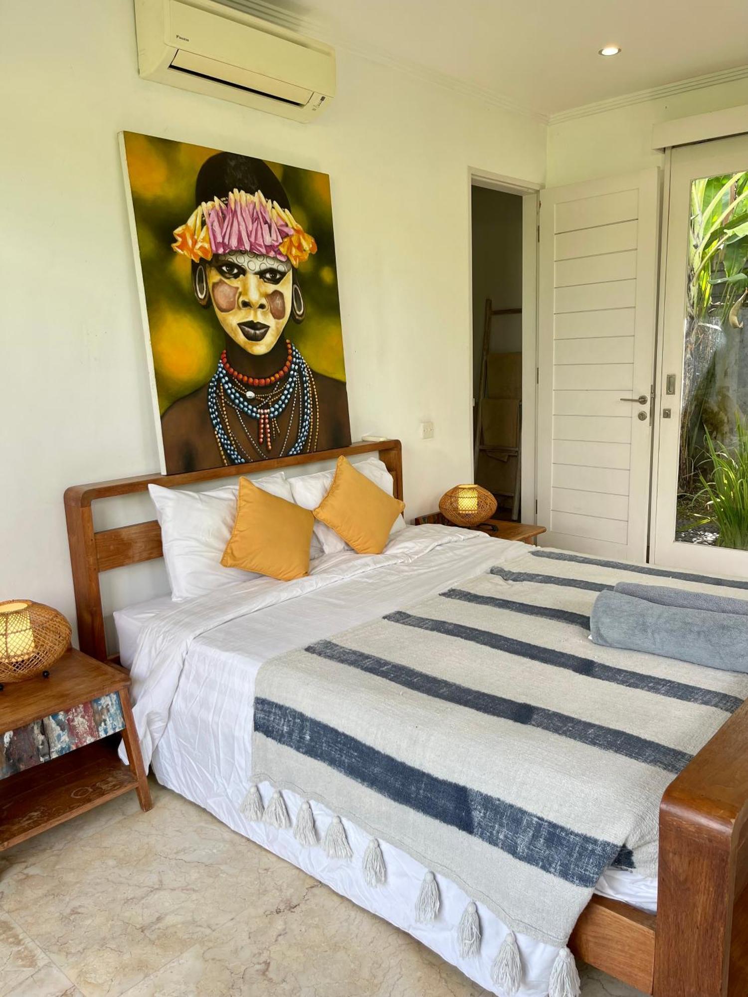 Private Suite In A Kids Friendly Big Shared Villa In Canggu Exterior photo